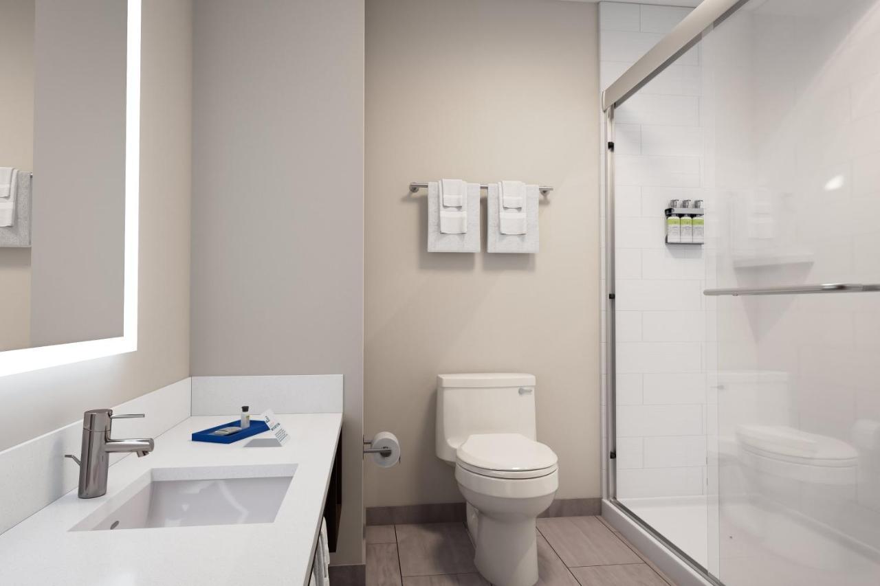 Hotel Express & - Austin - By Ihg 3*